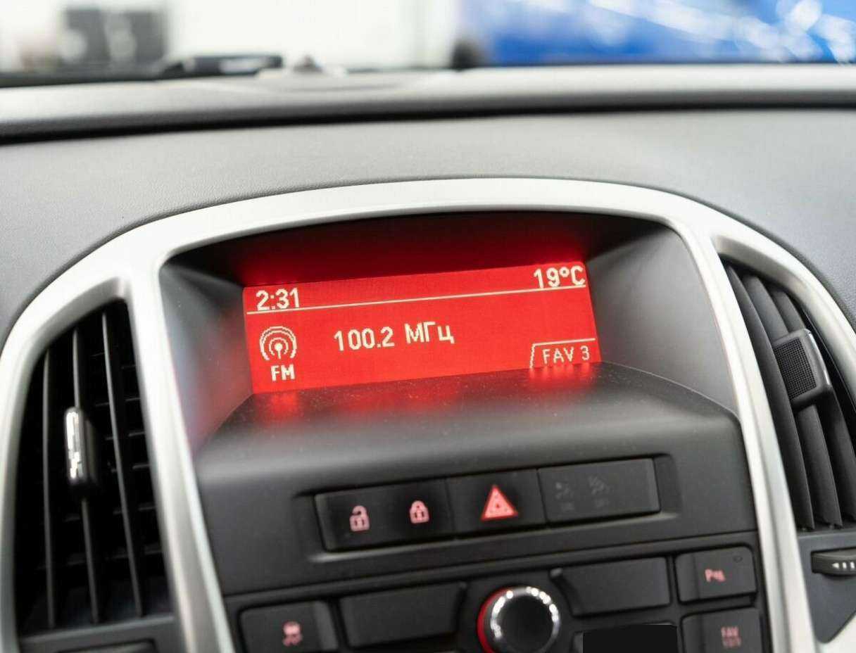 Купить Опель Астра, 2012, 151 000 км.. Фото: #8