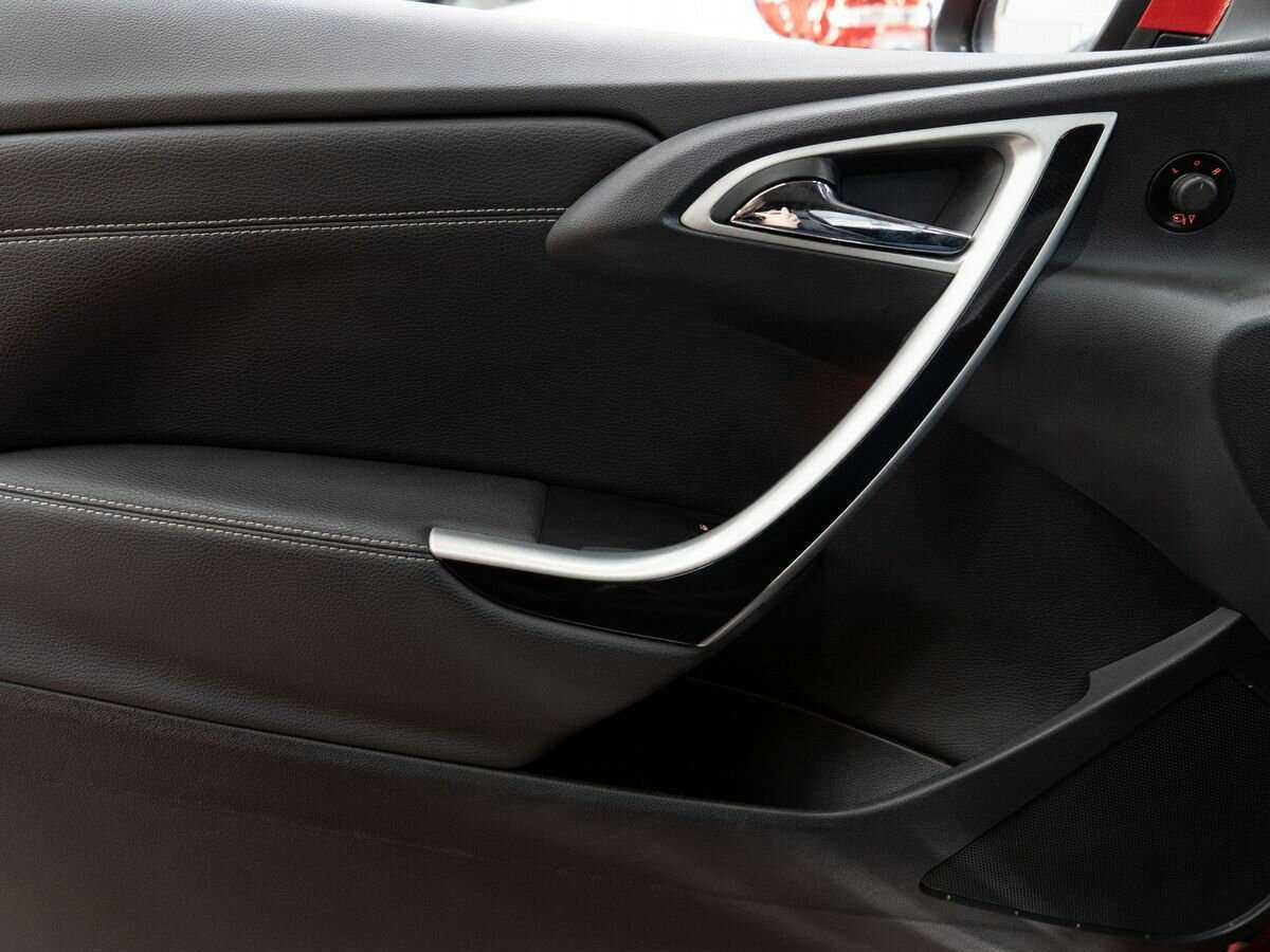 Купить Опель Астра, 2012, 151 000 км.. Фото: #13