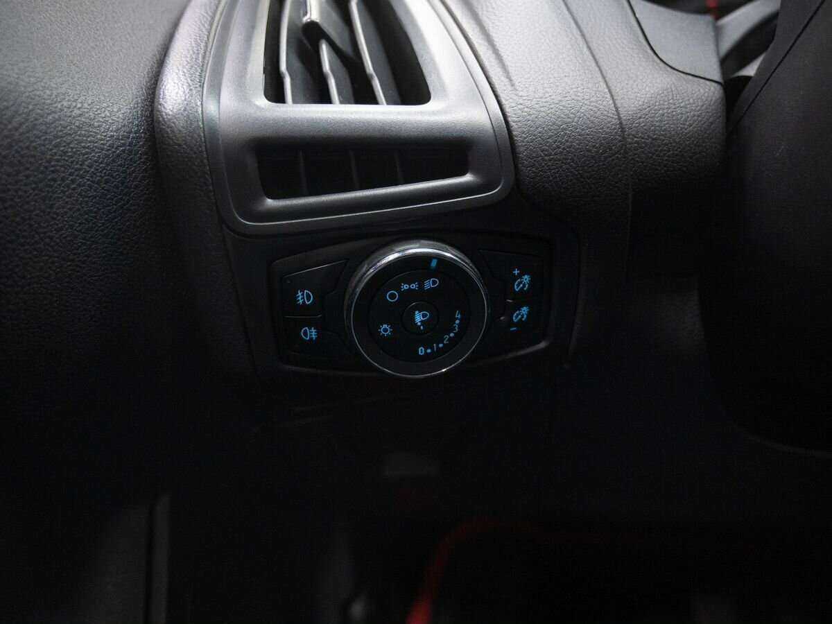 Купить Форд Фокус, 2013, 181 539 км.. Фото: #20