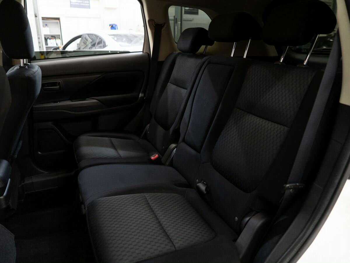 Купить Митсубиши Оутлэндер, 2015, 140 000 км.. Фото: #8