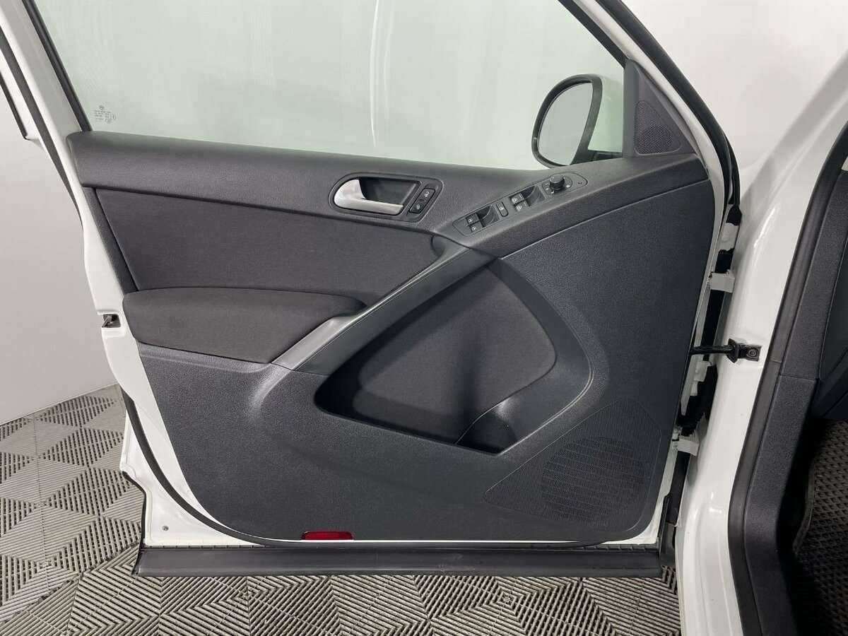 Купить Фольксваген Тигуан, 2014, 219 405 км.. Фото: #5