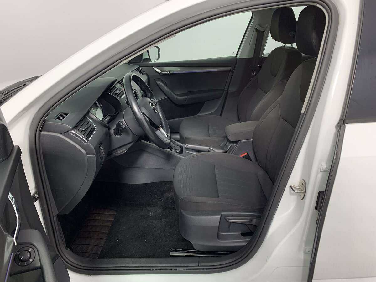 Купить Шкода Октавия, 2018, 128 642 км.. Фото: #15