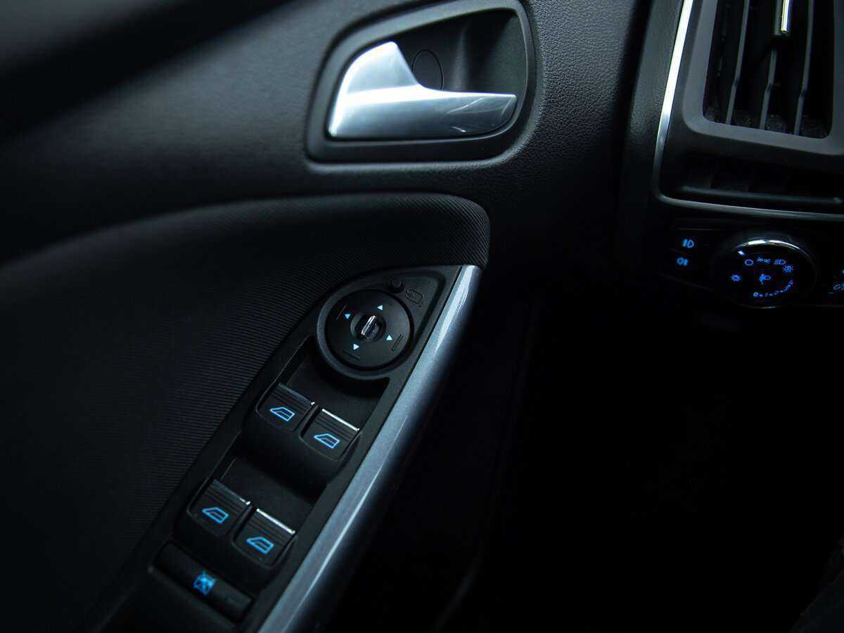 Купить Форд Фокус, 2012, 151 148 км.. Фото: #13