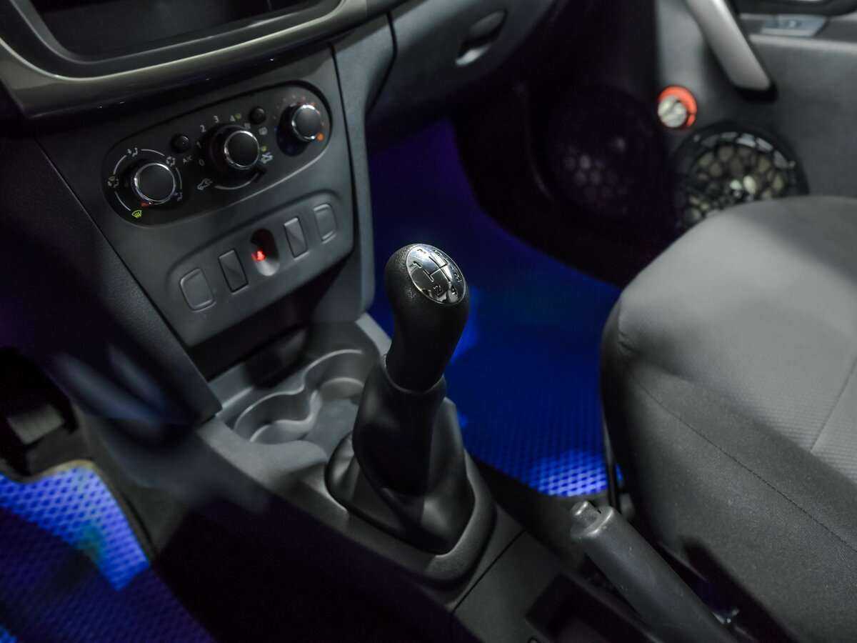 Купить Рено Логан, 2018, 75 905 км.. Фото: #9