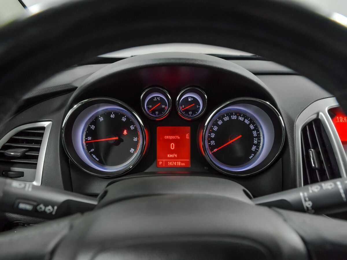 Купить Опель Астра, 2013, 147 411 км.. Фото: #4