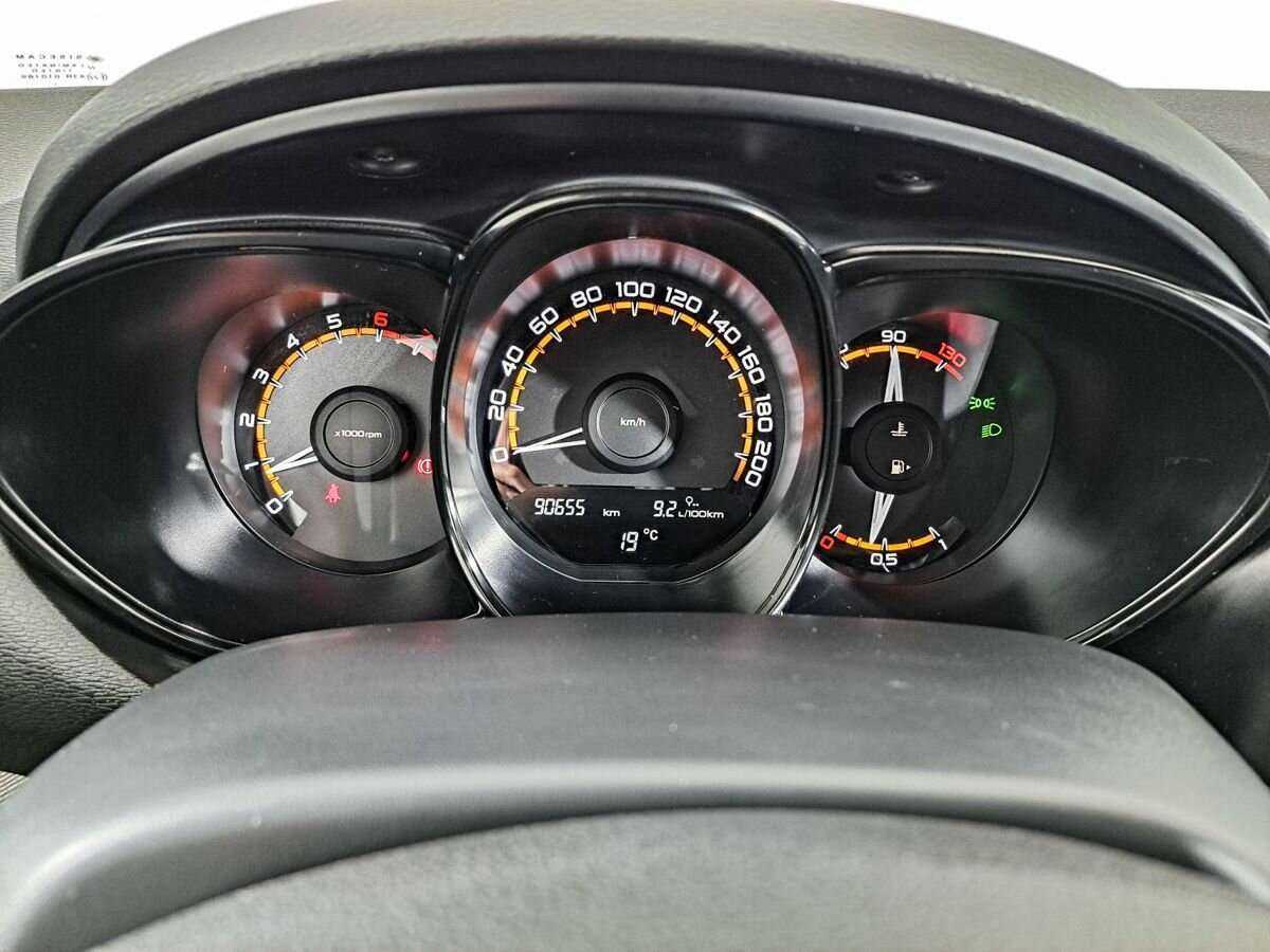 Купить Лада (ВАЗ) Веста, 2019, 90 654 км.. Фото: #10