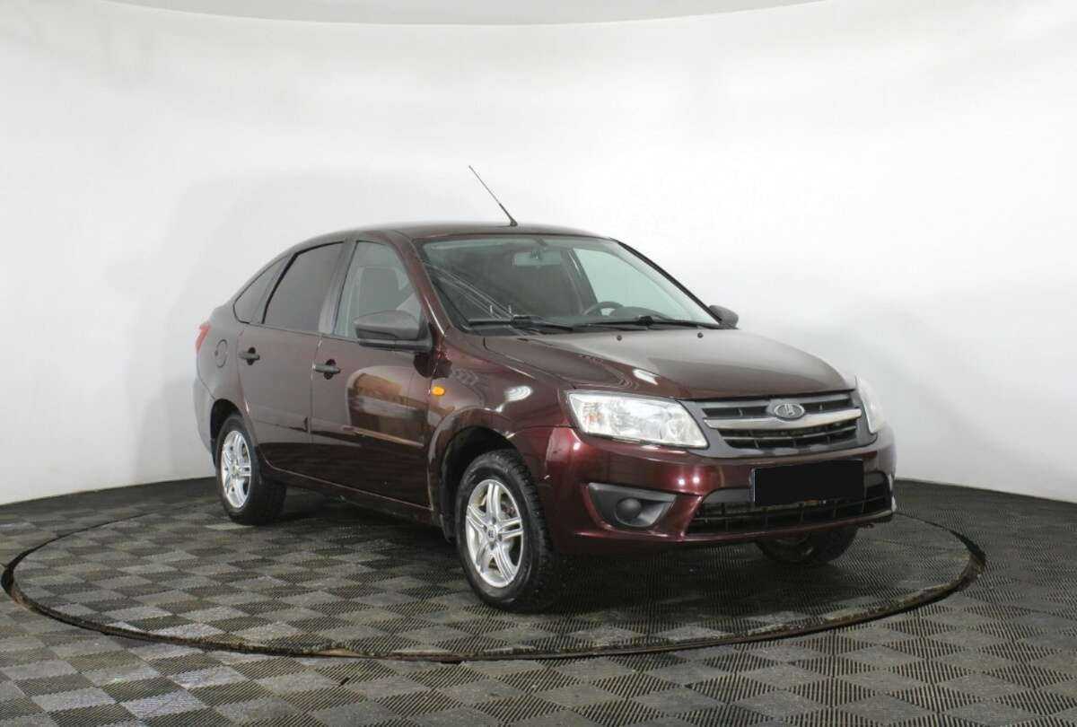 Купить Лада (ВАЗ) Гранта, 2015, 66 032 км.. Фото: #2