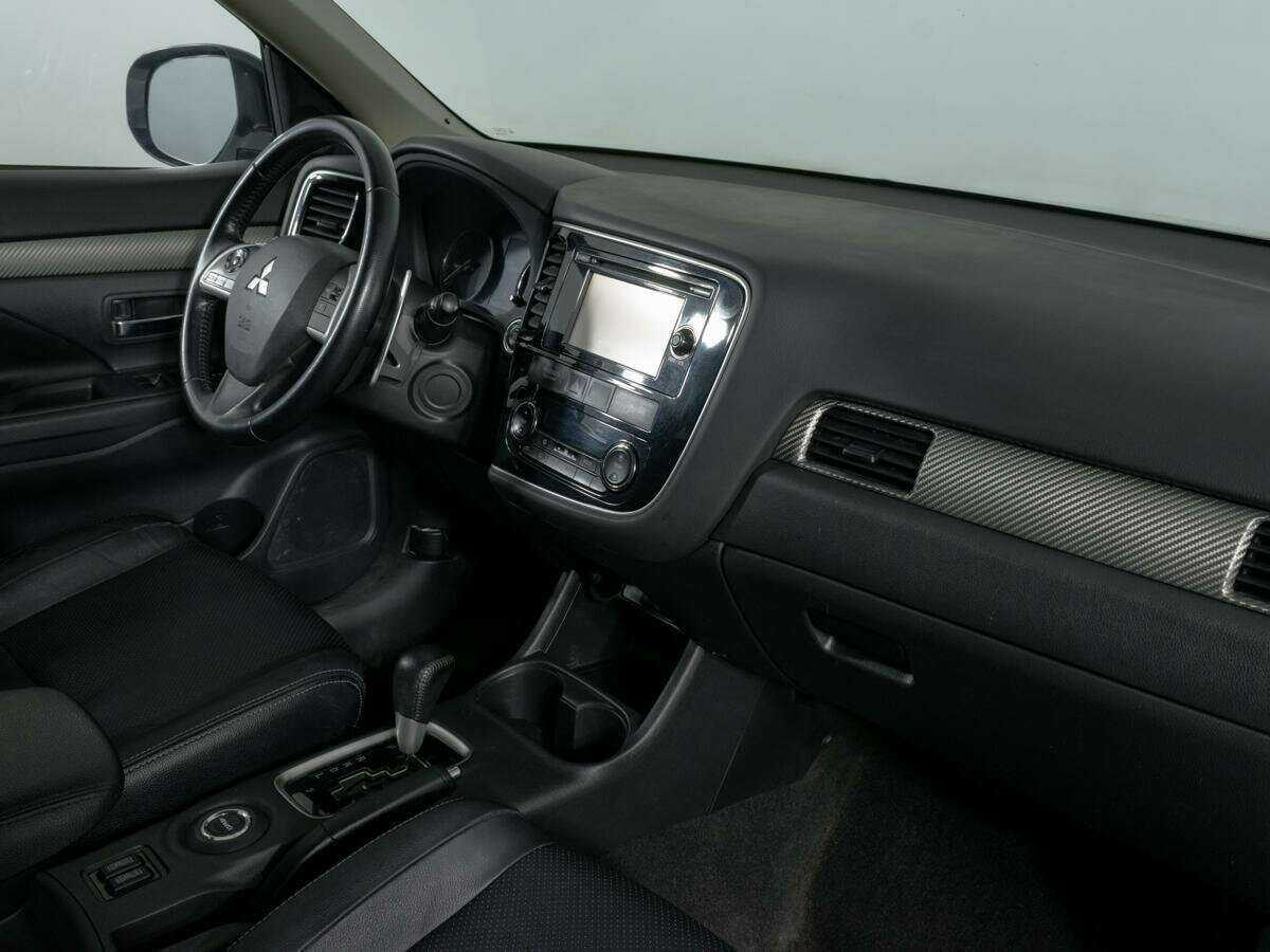 Купить Митсубиши Оутлэндер, 2013, 105 714 км.. Фото: #7