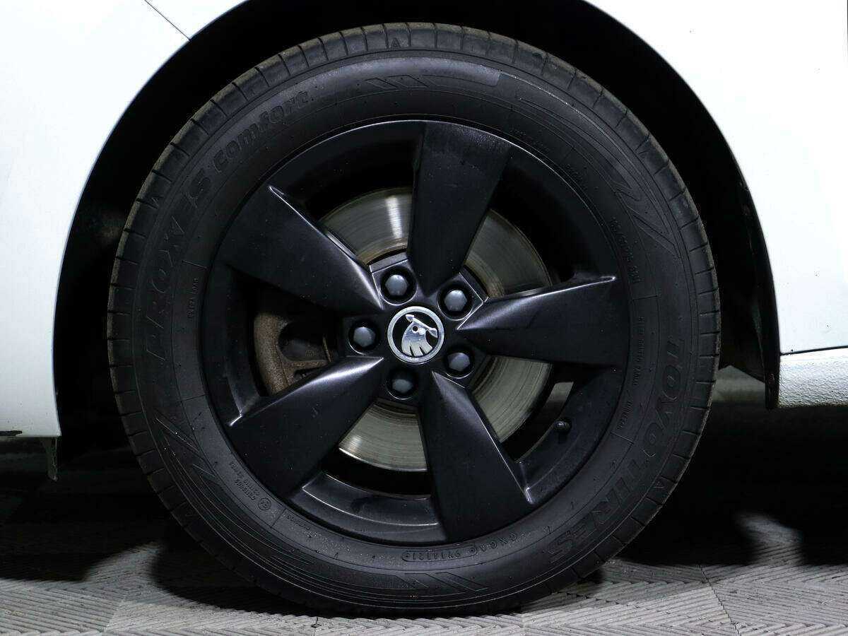 Купить Шкода Рапид, 2014, 124 321 км.. Фото: #13