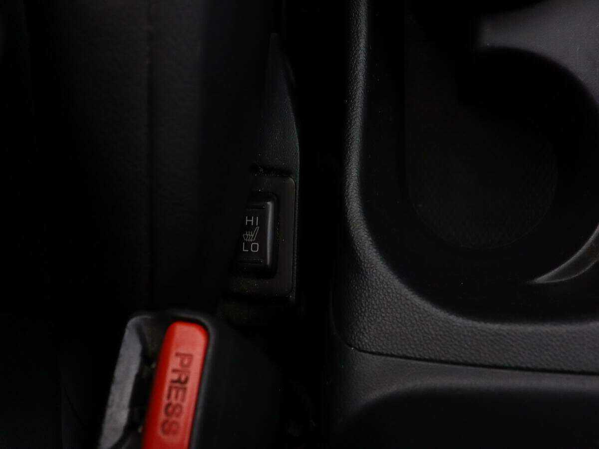 Купить Митсубиши АС-Икс, 2013, 96 813 км.. Фото: #17