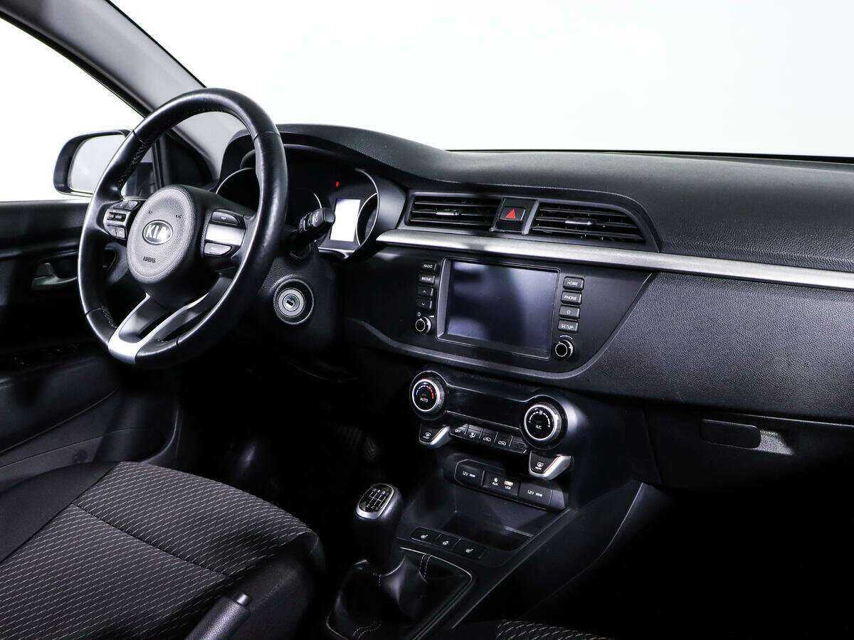 Купить Киа Рио, 2018, 38 198 км.. Фото: #8