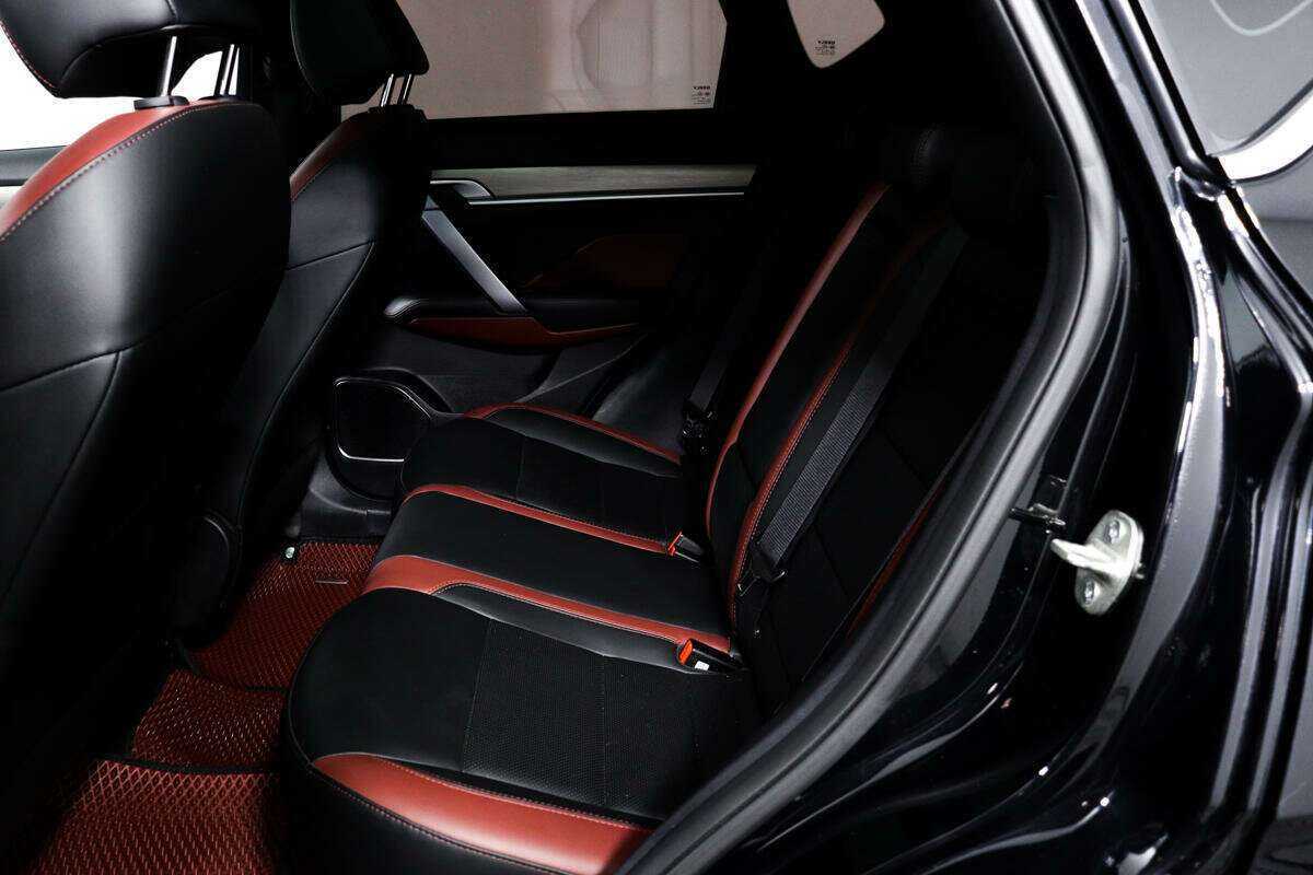 Купить Джили Кулрэй, 2021, 44 300 км.. Фото: #11