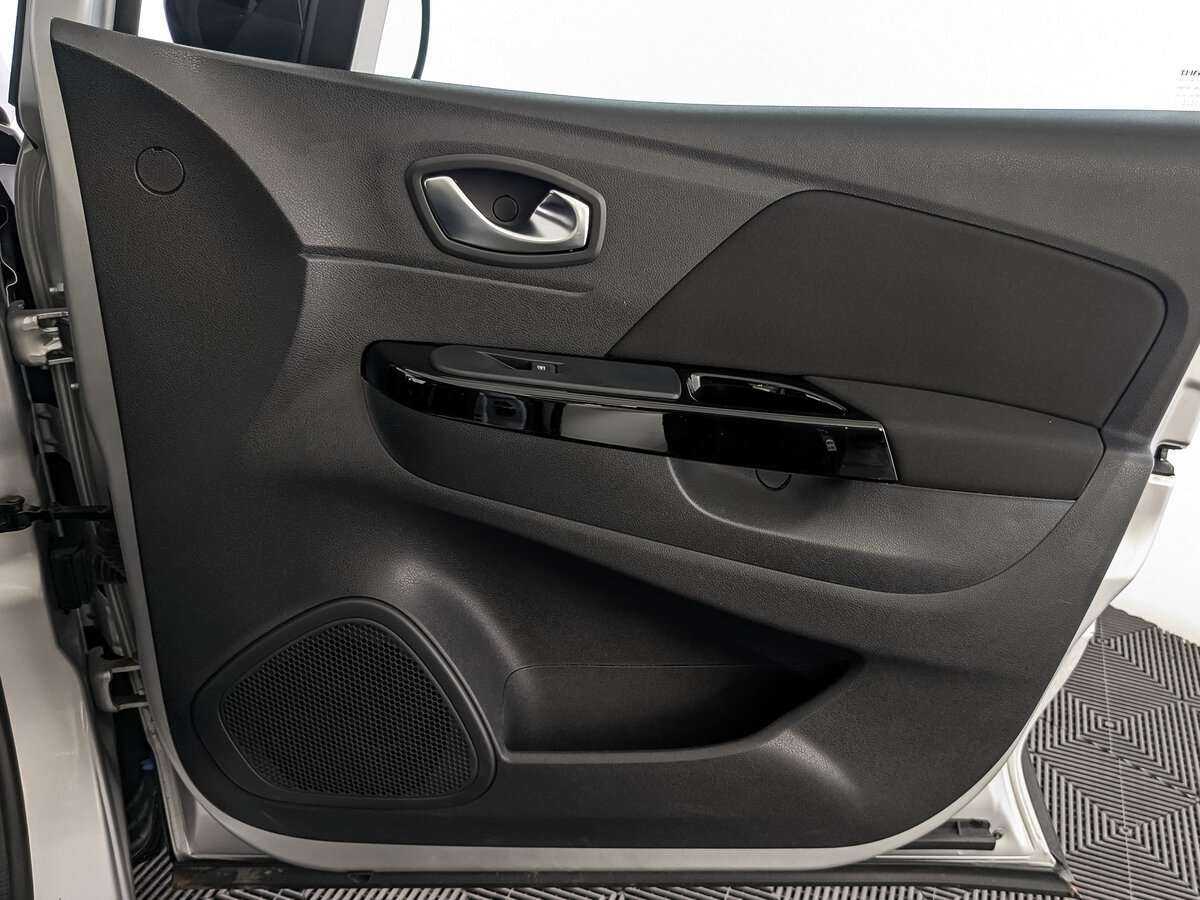 Купить Рено Каптюр, 2020, 71 278 км.. Фото: #19