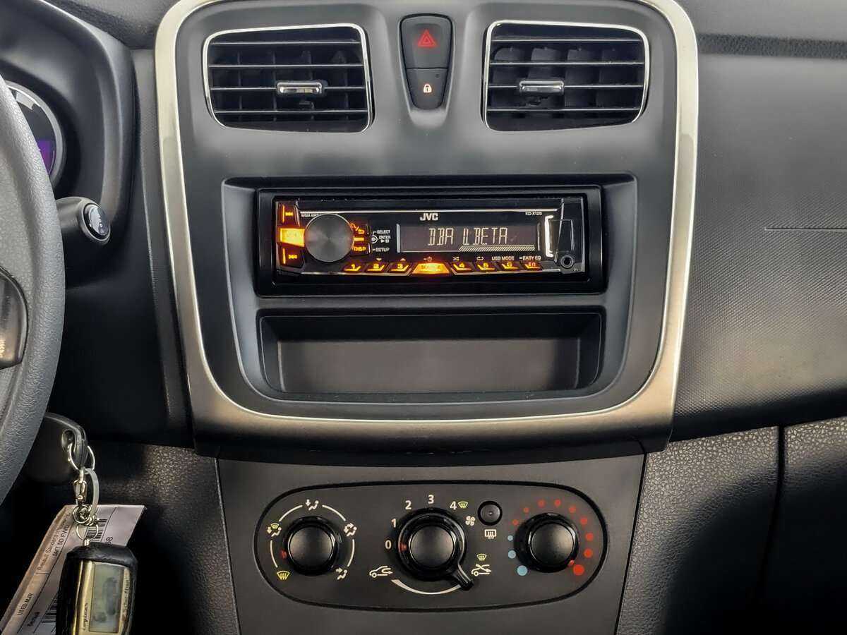 Купить Рено Сандеро, 2016, 81 352 км.. Фото: #12