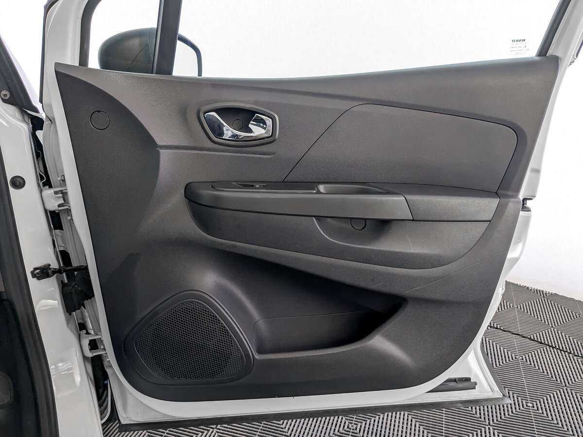 Купить Рено Каптюр, 2018, 114 790 км.. Фото: #21