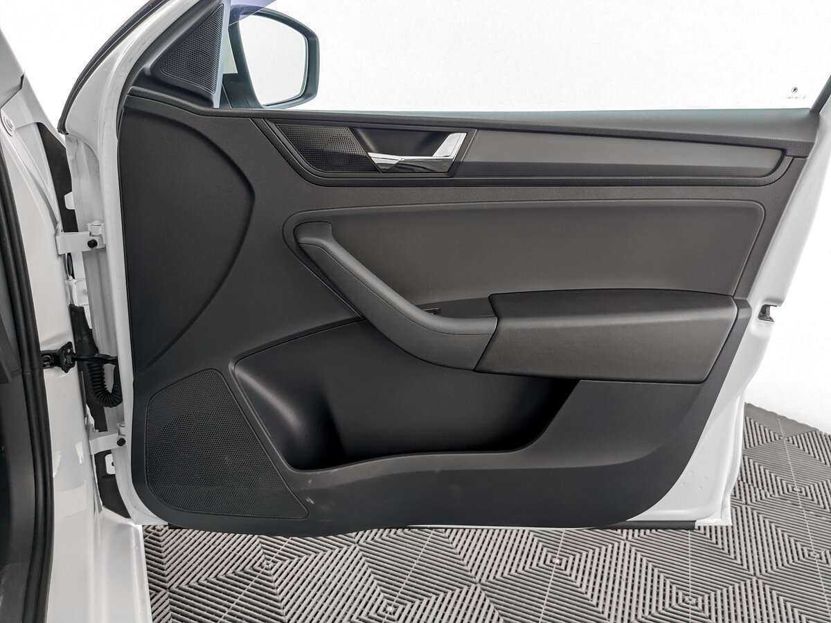 Купить Шкода Рапид, 2017, 117 370 км.. Фото: #19