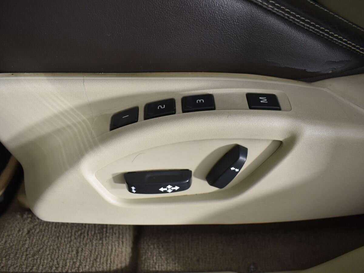 Купить Вольво ИксЦ60, 2013, 267 481 км.. Фото: #11