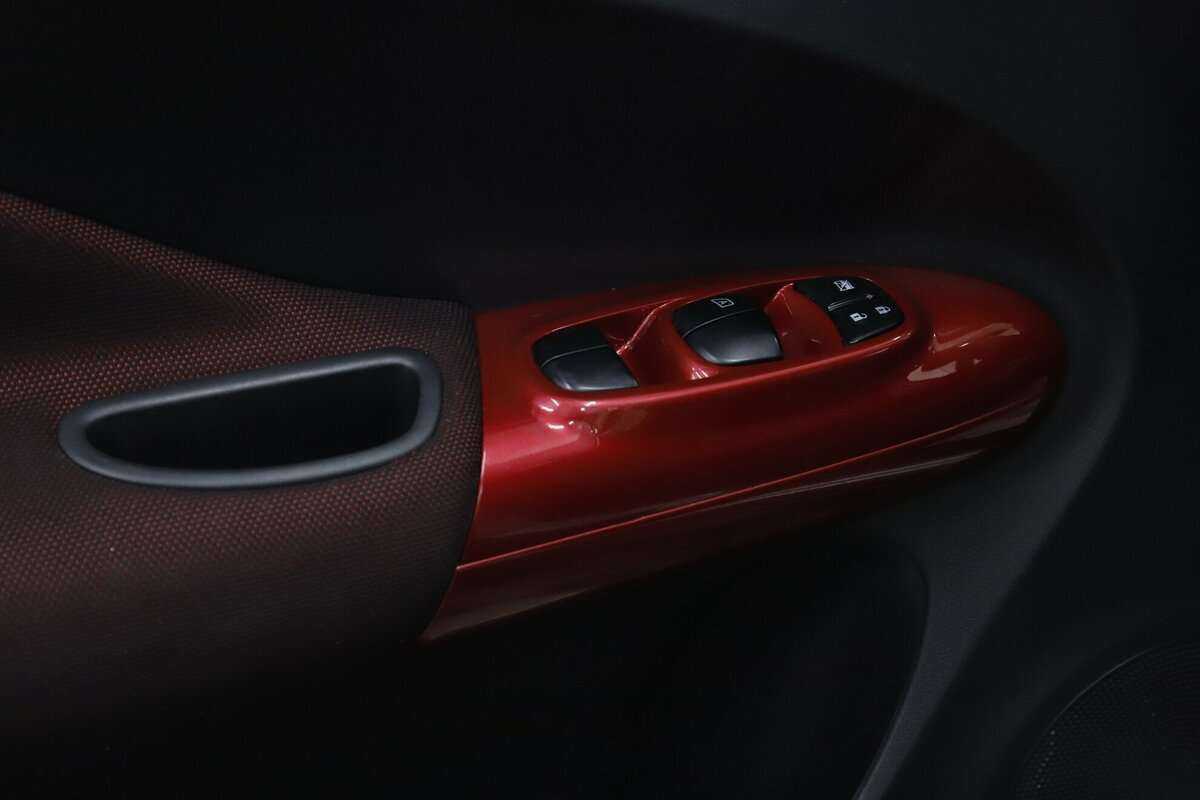 Купить Ниссан Жук, 2014, 98 000 км.. Фото: #9