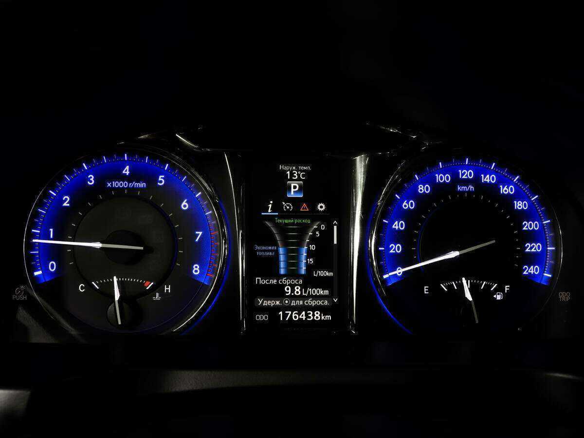 Купить Тойота Камри, 2017, 176 436 км.. Фото: #17