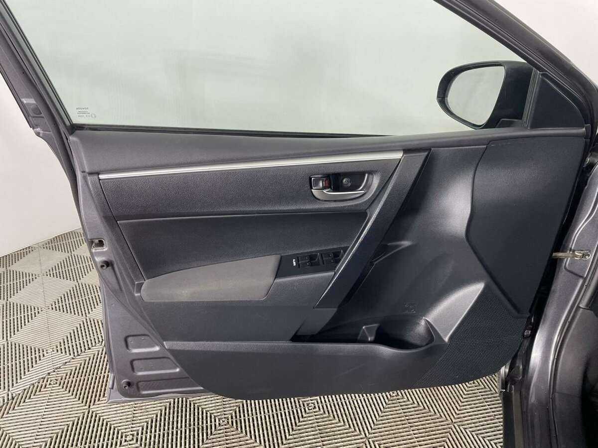 Купить Тойота Королла, 2017, 168 150 км.. Фото: #7