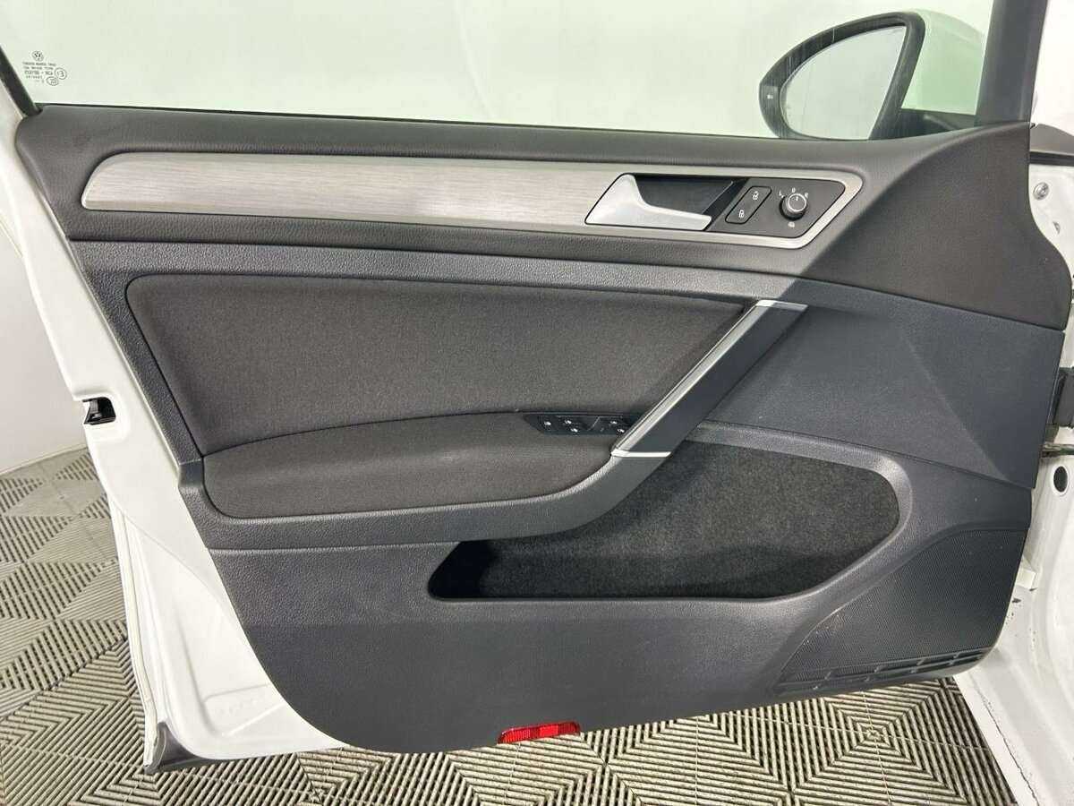 Купить Фольксваген Гольф, 2015, 180 106 км.. Фото: #7