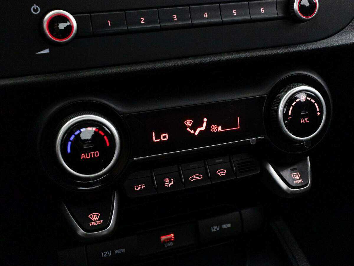 Купить Киа Рио, 2021, 125 580 км.. Фото: #17