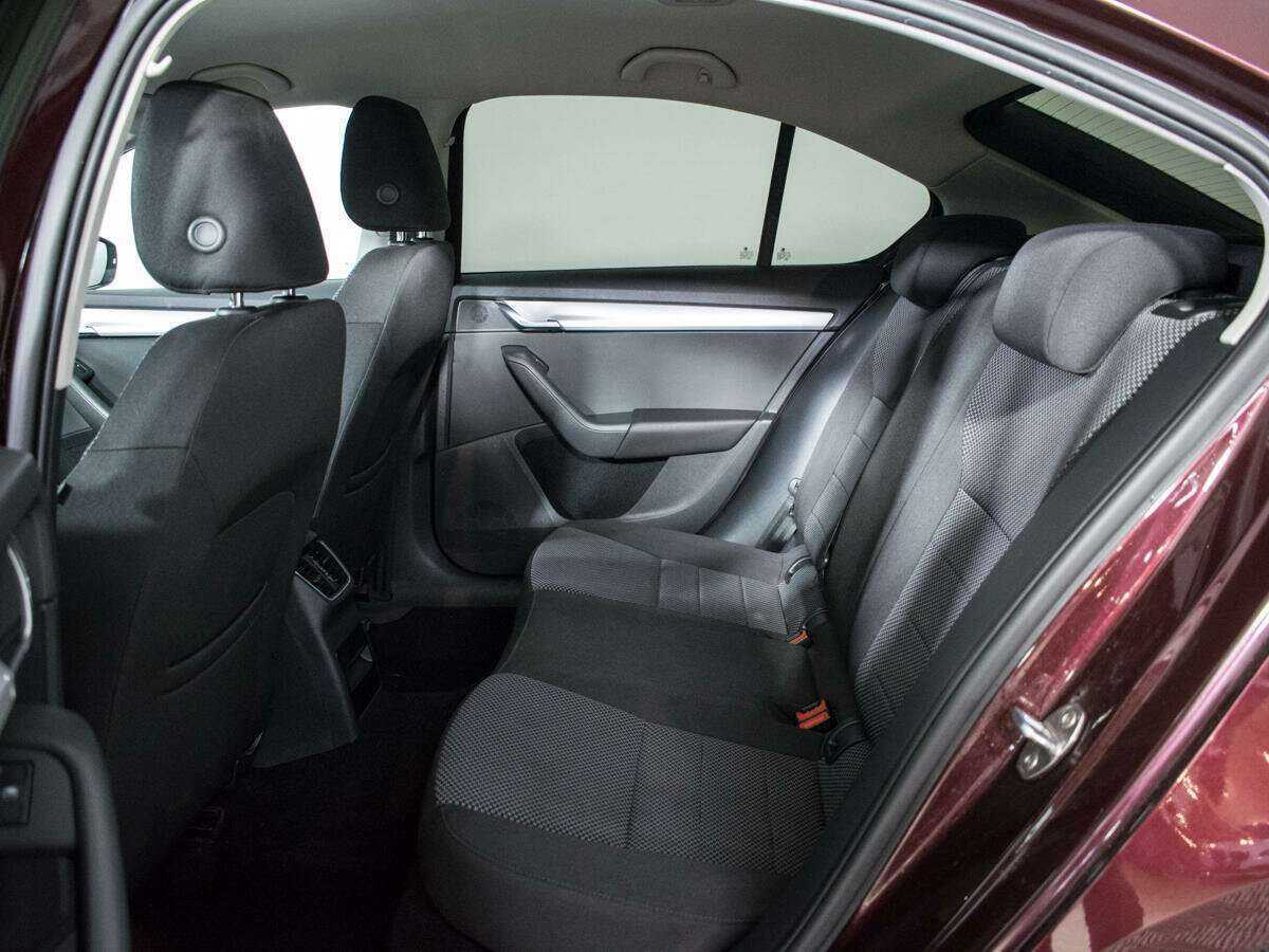 Купить Шкода Октавия, 2013, 106 550 км.. Фото: #9