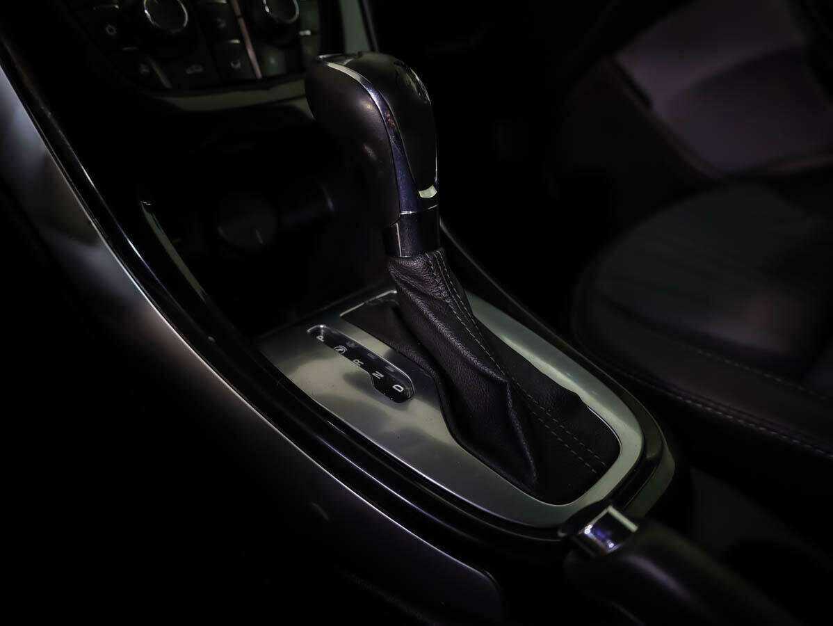 Купить Опель Астра, 2015, 157 394 км.. Фото: #13