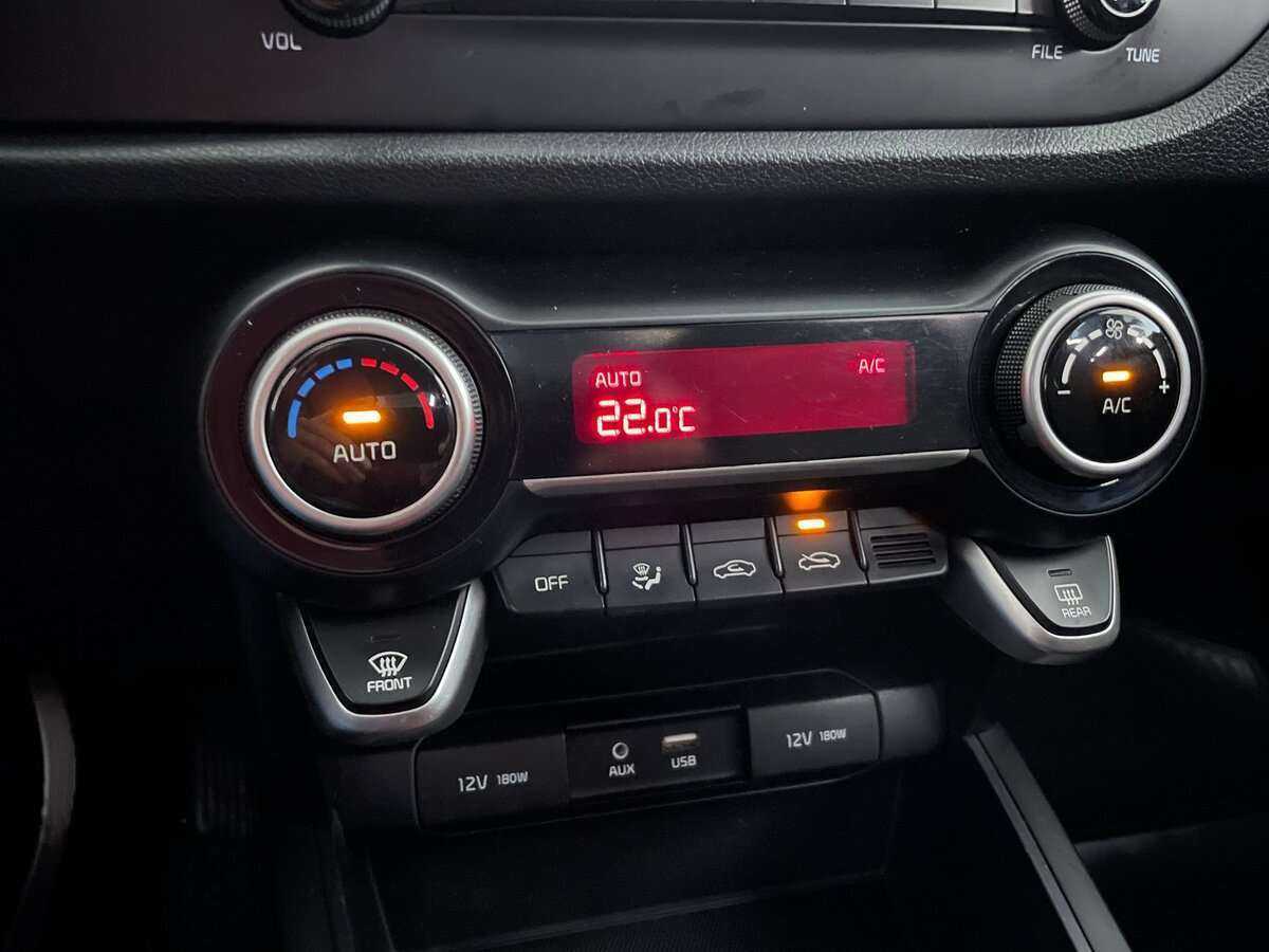 Купить Киа Рио, 2019, 67 058 км.. Фото: #13