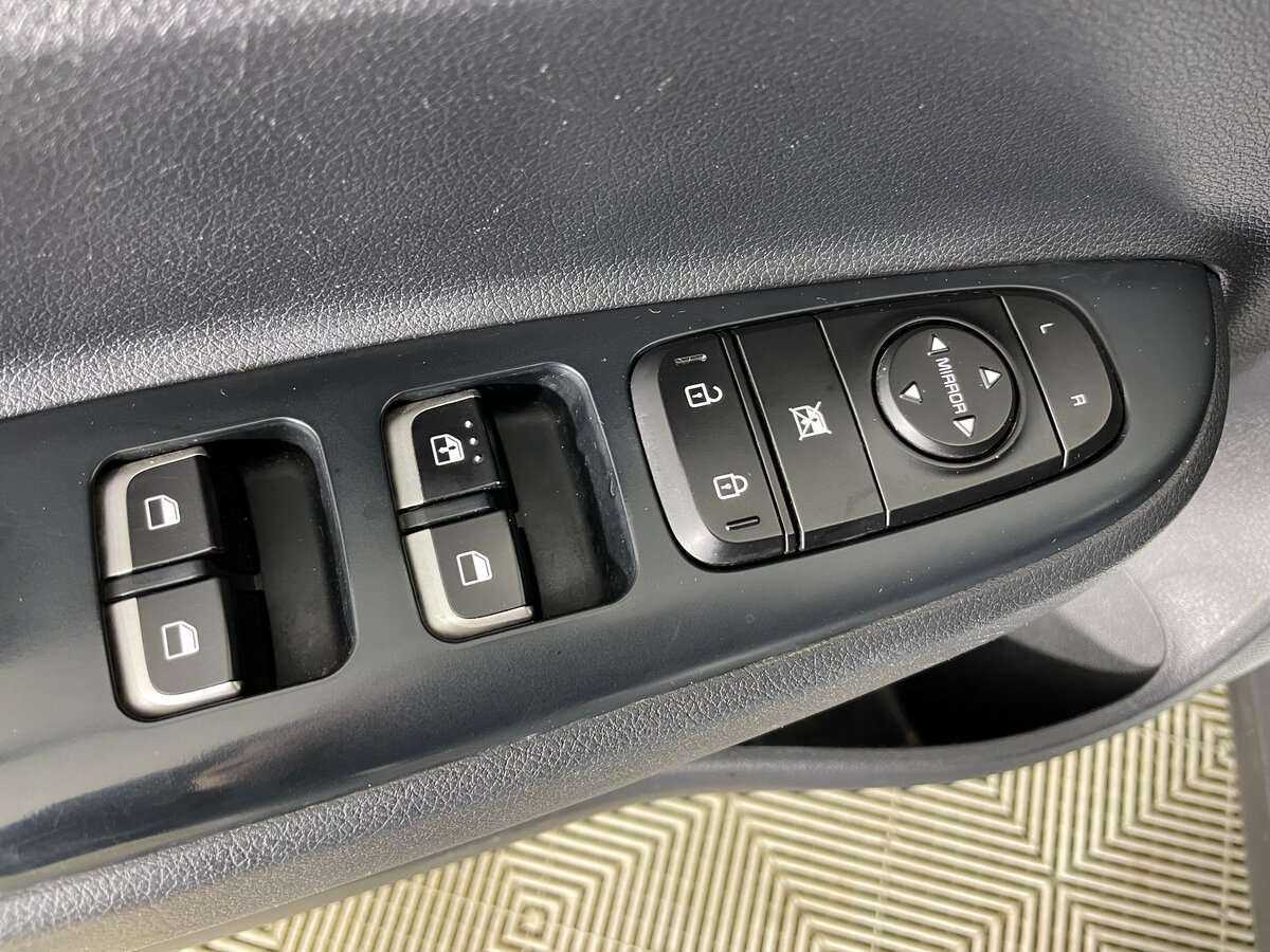 Купить Киа Рио, 2020, 124 502 км.. Фото: #17