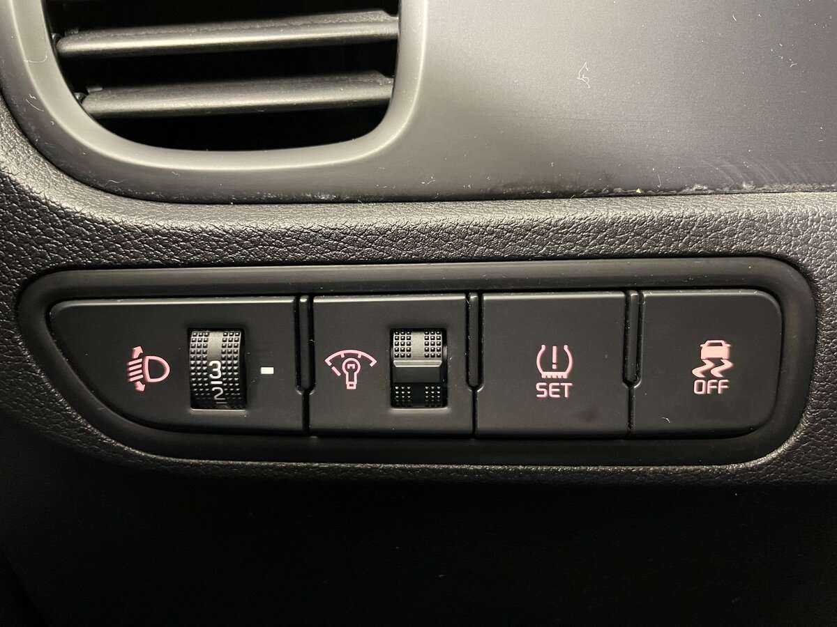 Купить Киа Рио, 2020, 124 502 км.. Фото: #18