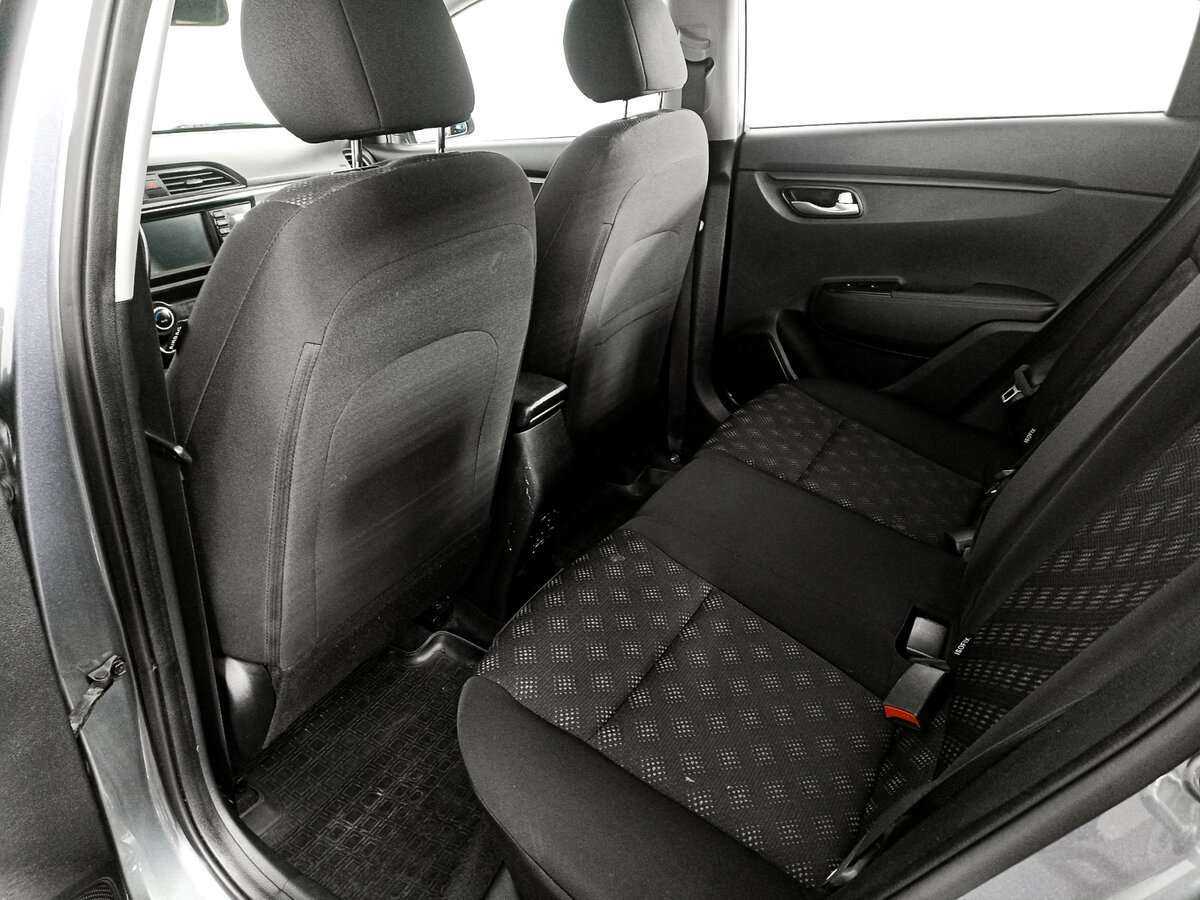 Купить Киа Рио, 2018, 57 173 км.. Фото: #9