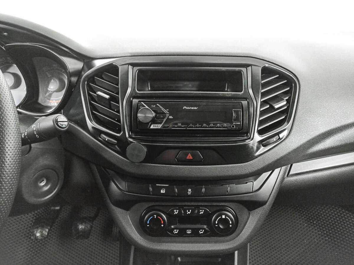 Купить Лада (ВАЗ) Веста, 2018, 106 001 км.. Фото: #12