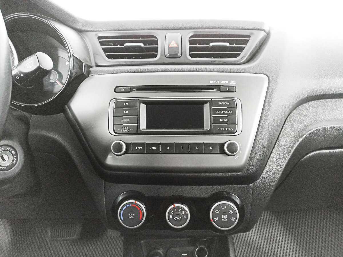 Купить Киа Рио, 2017, 127 733 км.. Фото: #12