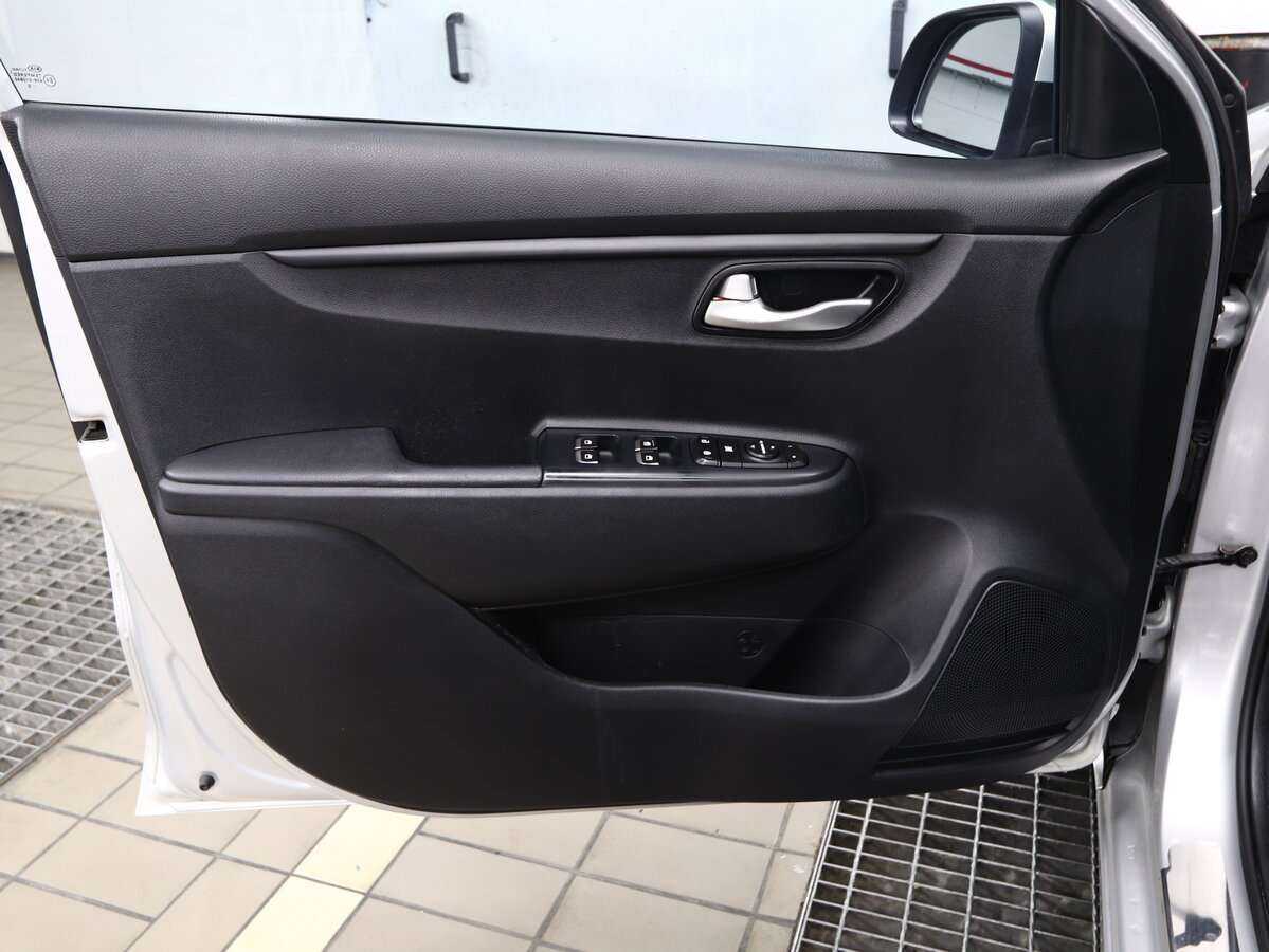 Купить Киа Рио, 2019, 212 600 км.. Фото: #7