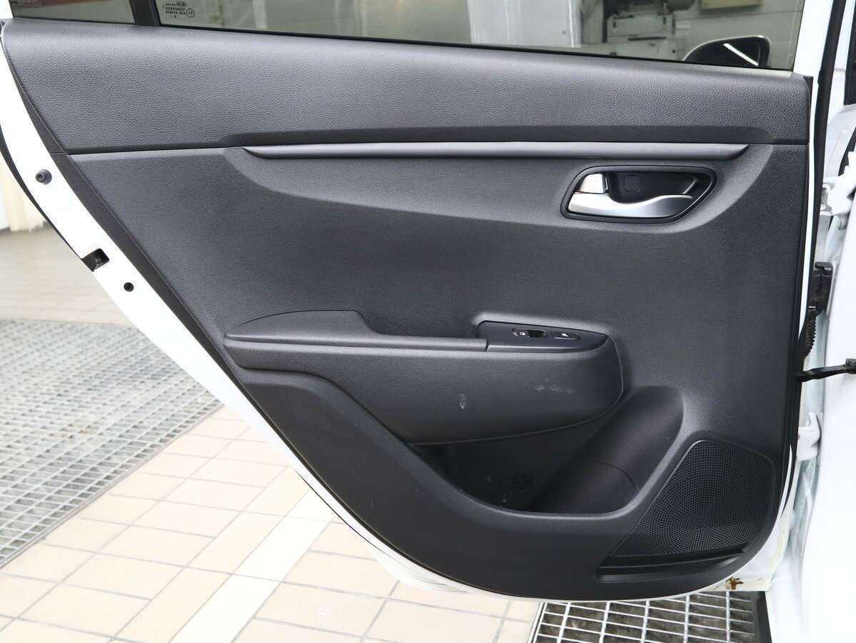 Купить Киа Рио, 2018, 101 000 км.. Фото: #7