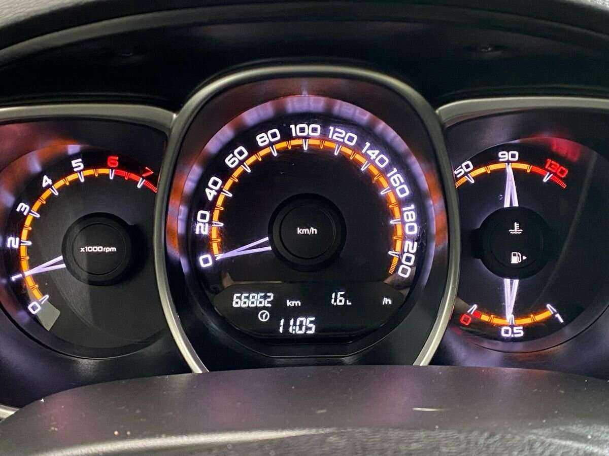 Купить Лада (ВАЗ) Веста, 2019, 66 861 км.. Фото: #12