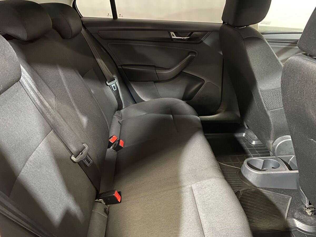 Купить Шкода Рапид, 2018, 119 572 км.. Фото: #10