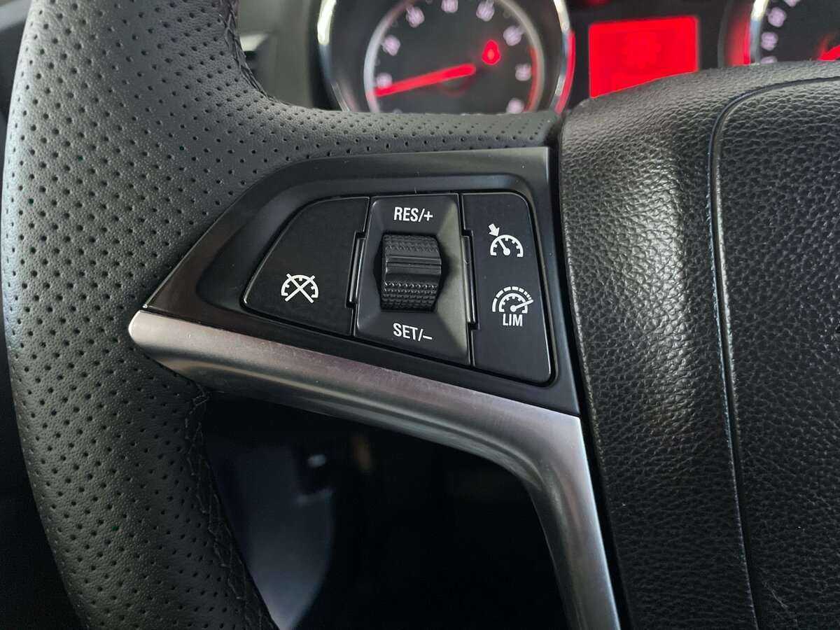 Купить Опель Астра, 2012, 98 086 км.. Фото: #10