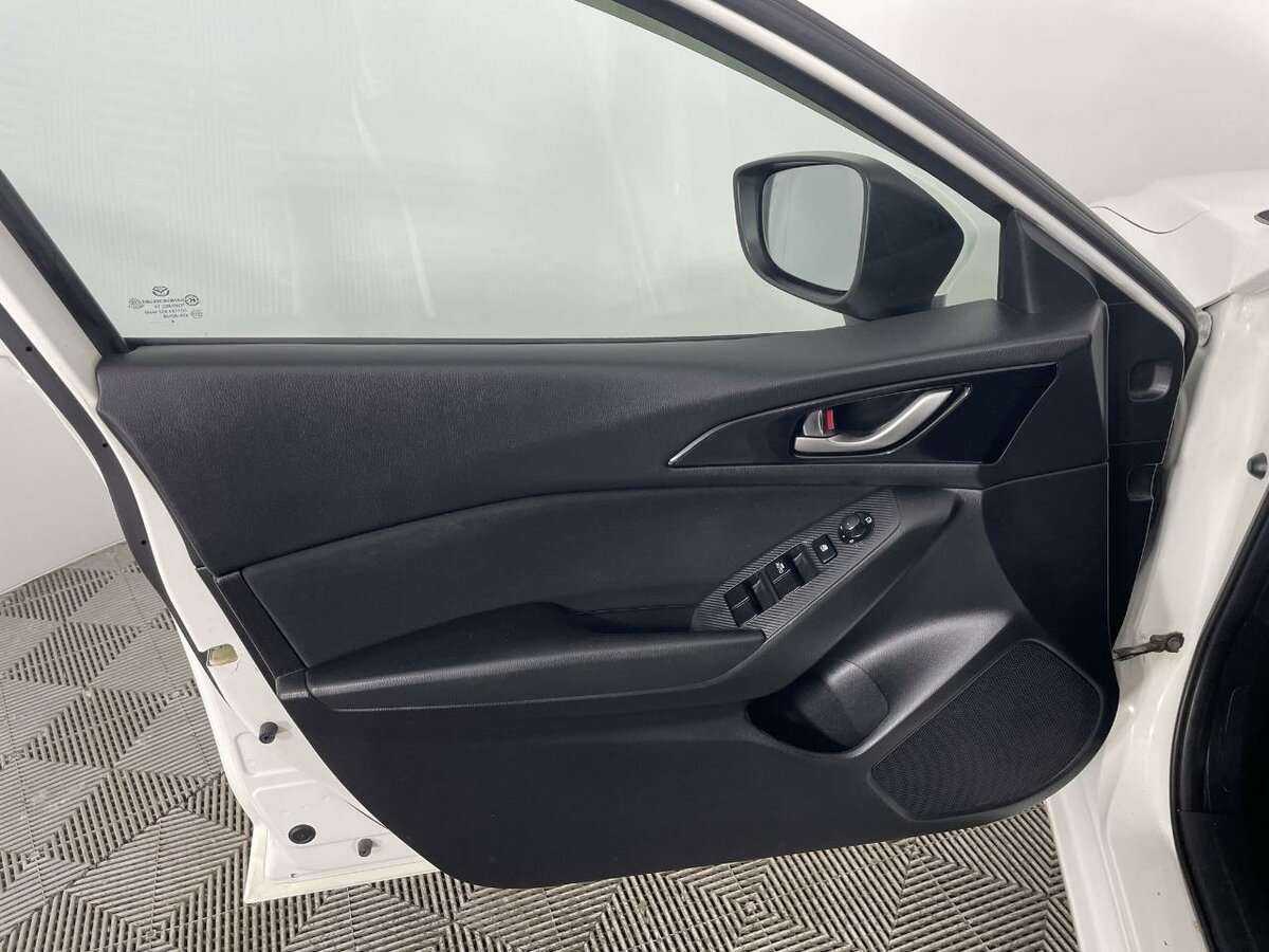 Купить Мазда 3, 2014, 74 028 км.. Фото: #6