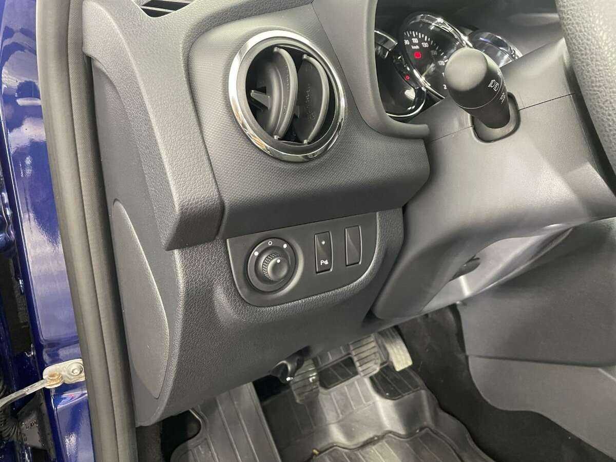 Купить Рено Логан, 2016, 50 412 км.. Фото: #8