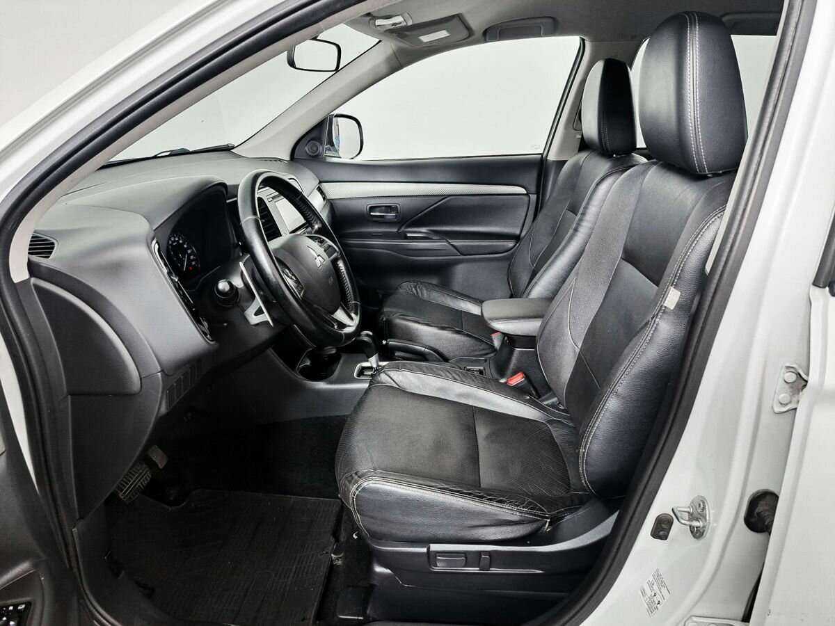 Купить Митсубиши Оутлэндер, 2014, 181 183 км.. Фото: #11