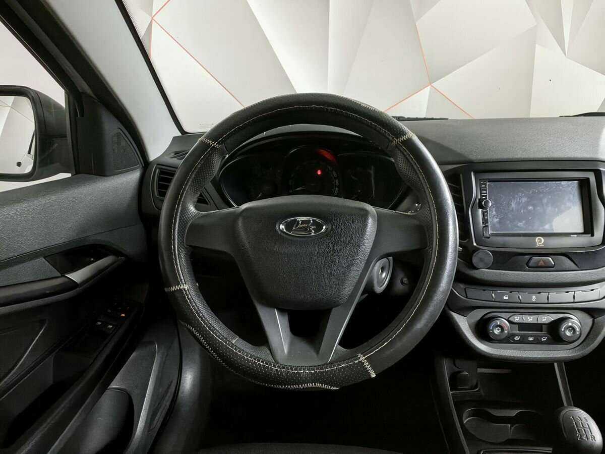 Купить Лада (ВАЗ) Веста, 2017, 141 861 км.. Фото: #14