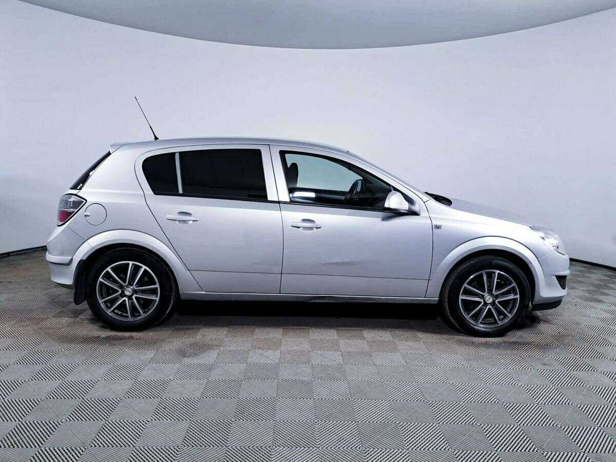 Купить Опель Астра, 2013, 185 500 км.. Фото: #3