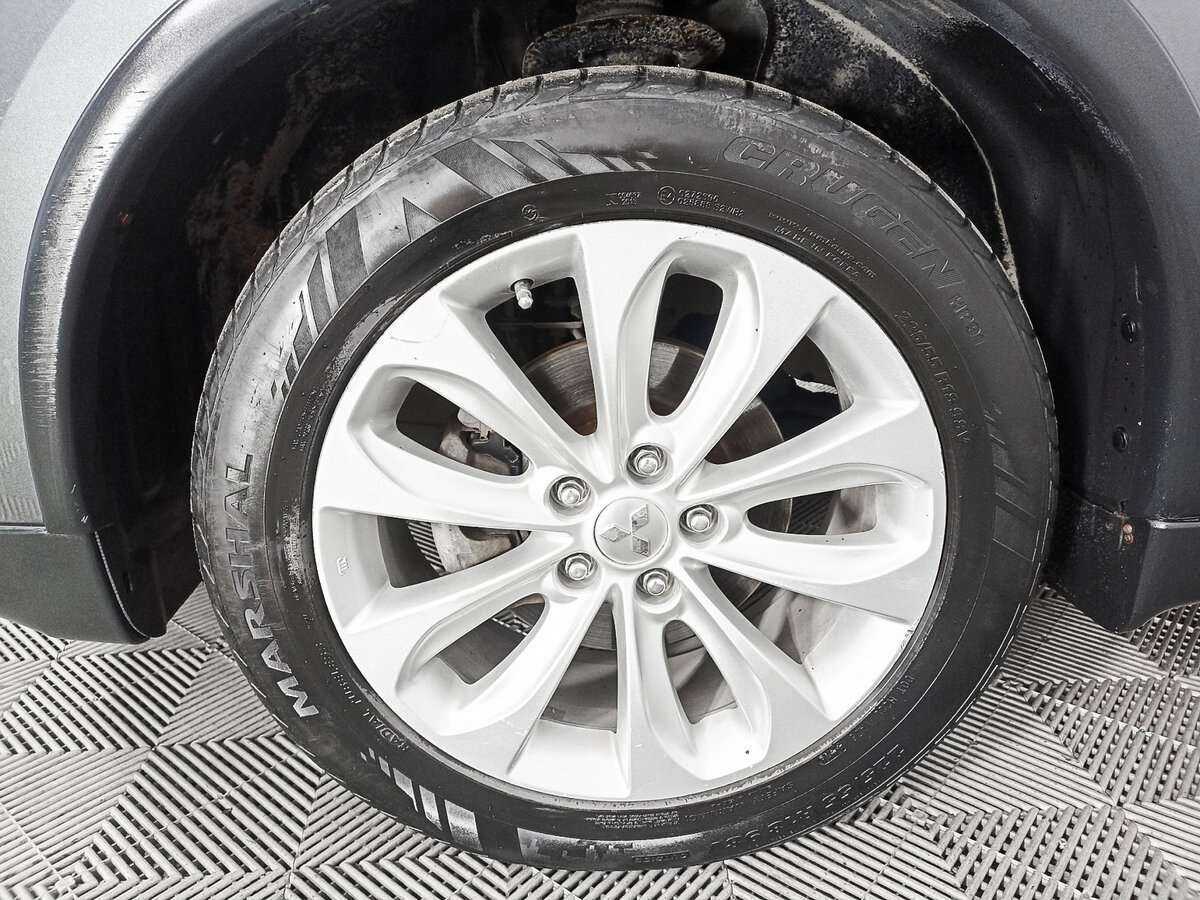 Купить Митсубиши Оутлэндер, 2014, 144 199 км.. Фото: #16