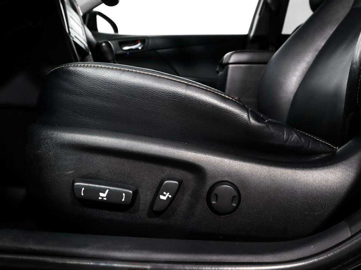 Купить Тойота Камри, 2016, 229 557 км.. Фото: #9