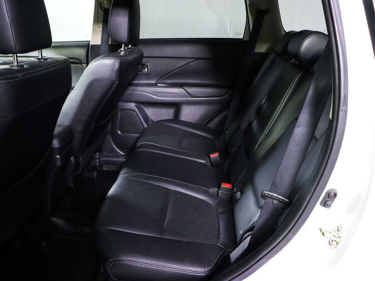 Купить Митсубиши Оутлэндер, 2016, 88 000 км.. Фото: #8