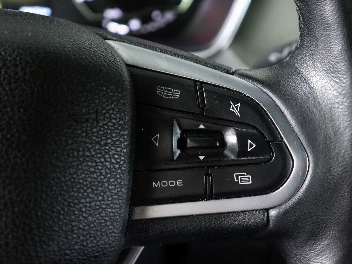 Купить Джили Кулрэй, 2021, 79 600 км.. Фото: #15