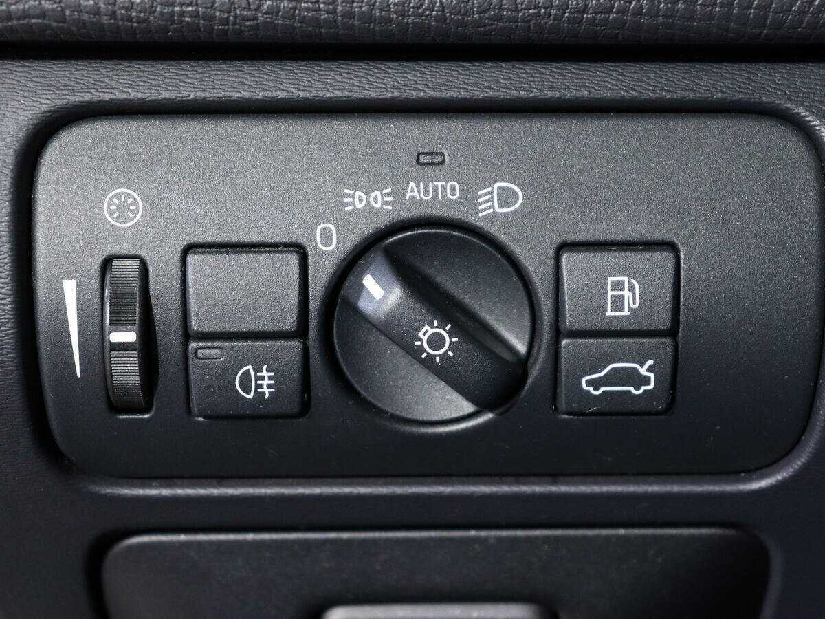 Купить Вольво ИксЦ60, 2012, 248 152 км.. Фото: #19