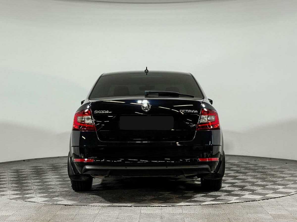 Купить Шкода Октавия, 2019, 125 129 км.. Фото: #4